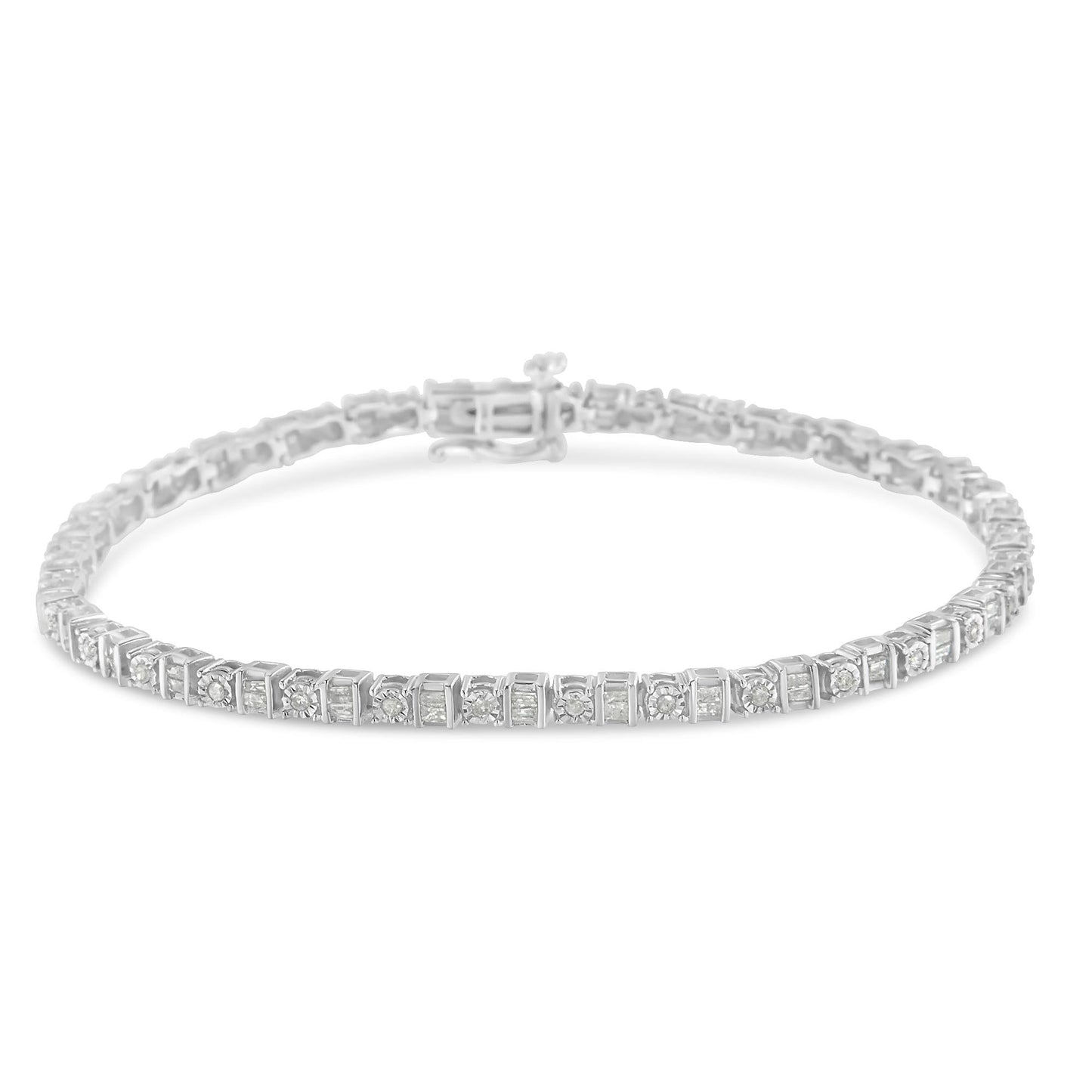 “10K White Gold Diamond X-Link Tennis Bracelet – 2.0 Cttw, 7″”