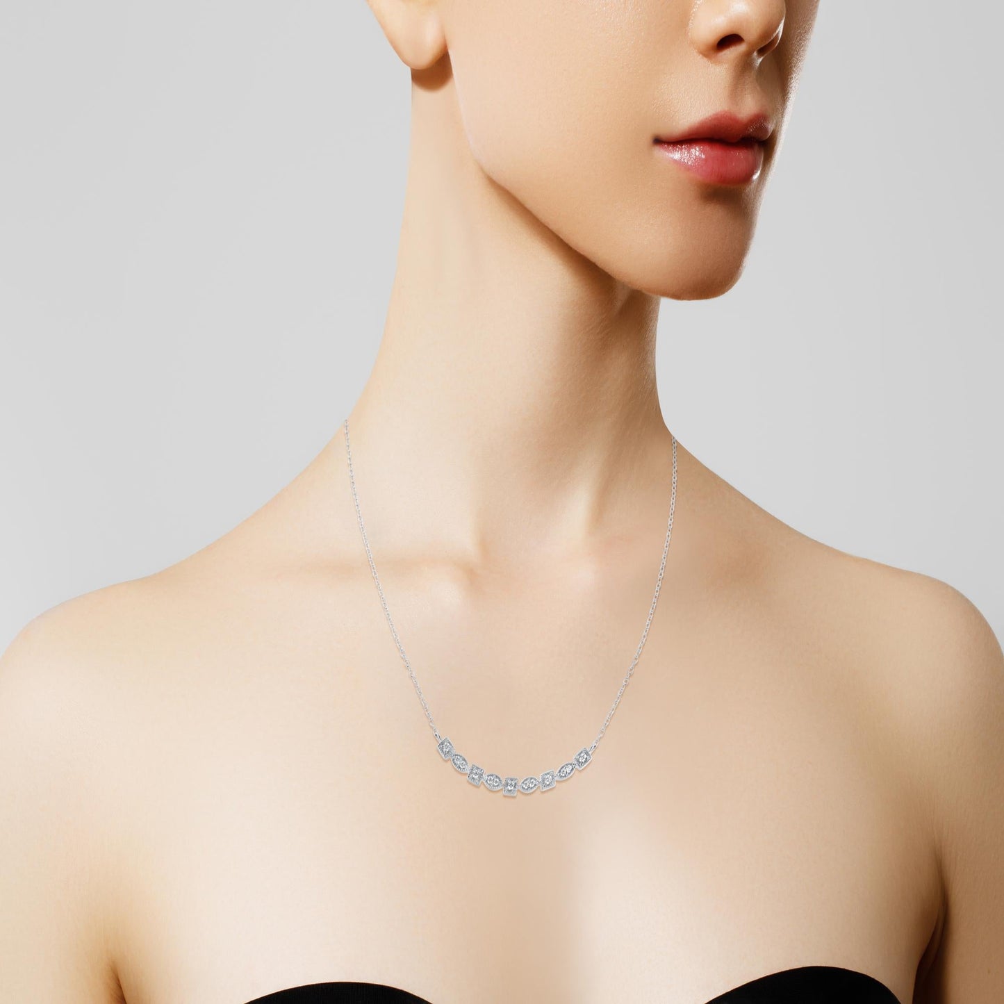 “Sterling Silver Mixed Cut Diamond Bar Necklace – 1/4 Cttw”