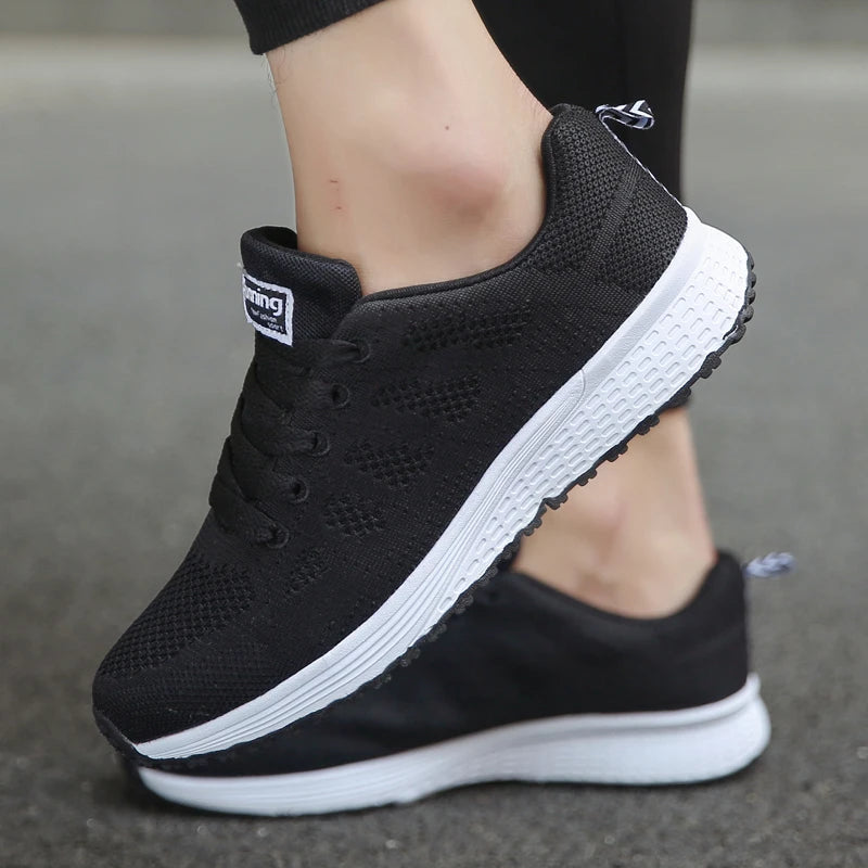 Women’s Lightweight Everyday Comfort Sneakers